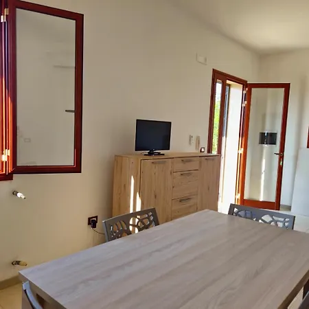 Apartment Aglaia *